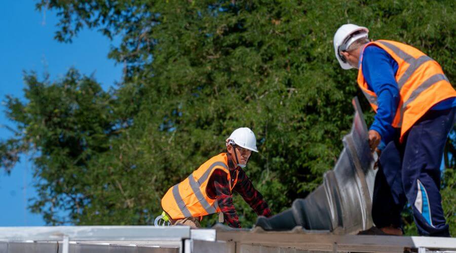 Professional new roof installation services in Breckenridge, MI